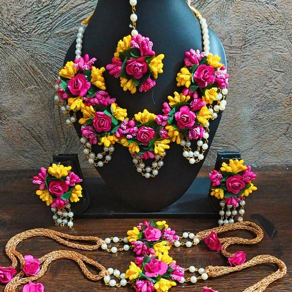 Flower Jewelry Beauty, Symbol & Care: Haldi, Mehendi & Wedding